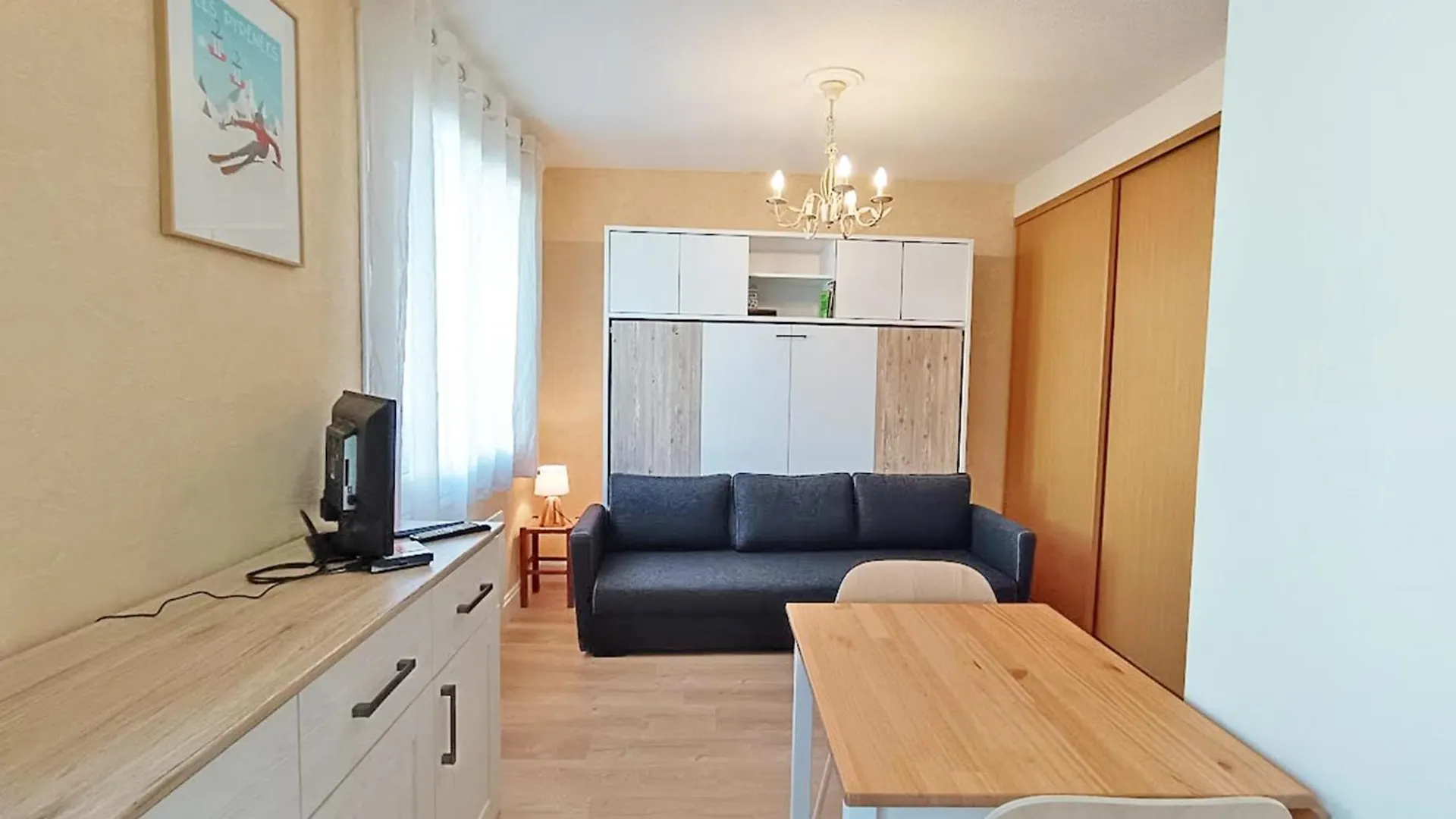 Apartment Les Myrtilles, Studio, Wifi, Cave, 2 Personnes Bagneres-de-Luchon France